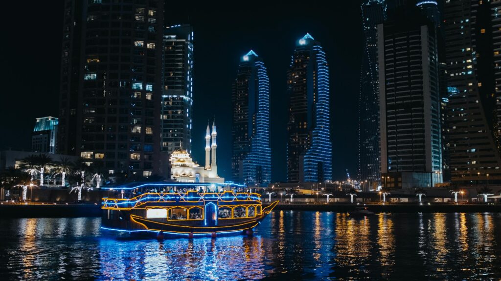 Dubai Luxury City & Desert Experience Tour
